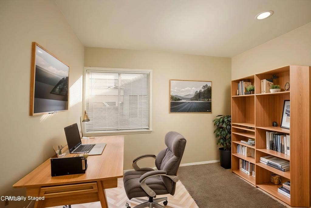 7046 Murietta Avenue, Van Nuys, CA 91405 _MG_5418-2 - Home Office - Standard - 1