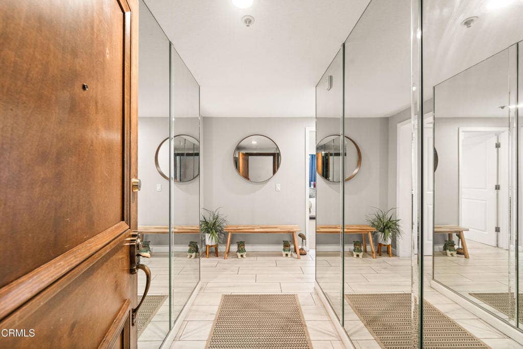 880 W 1st Street, #302, Los Angeles, CA 90012 #302-1