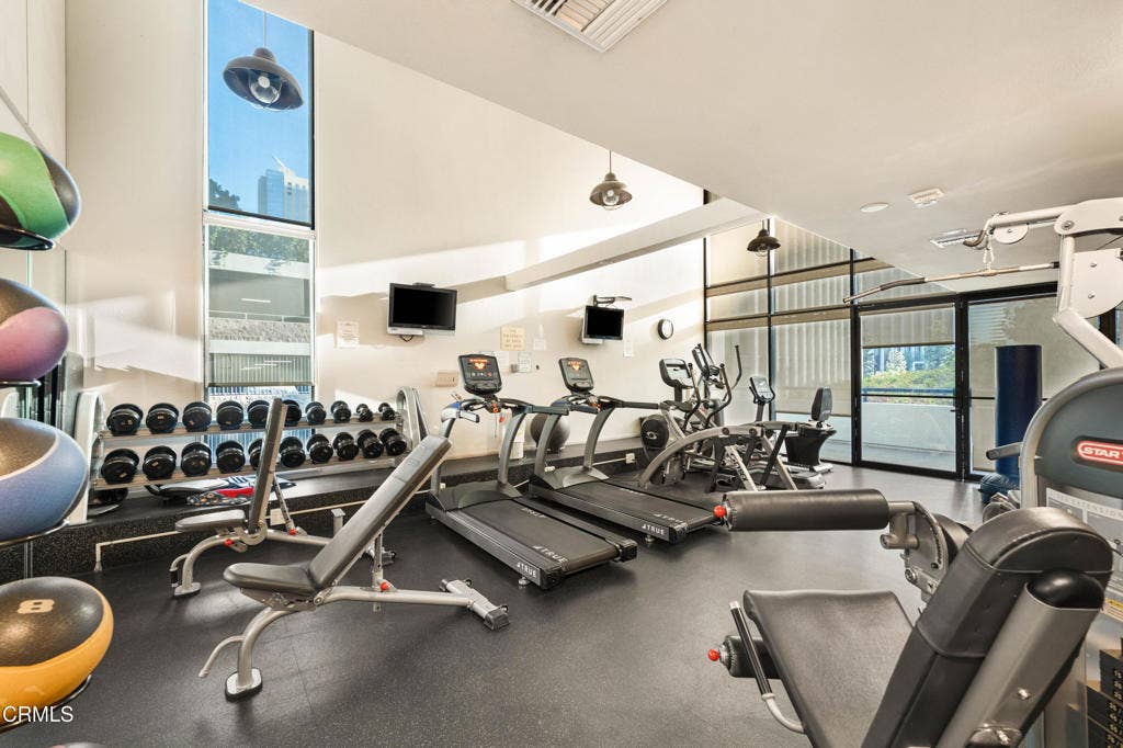 880 W 1st Street, #302, Los Angeles, CA 90012 #302-97