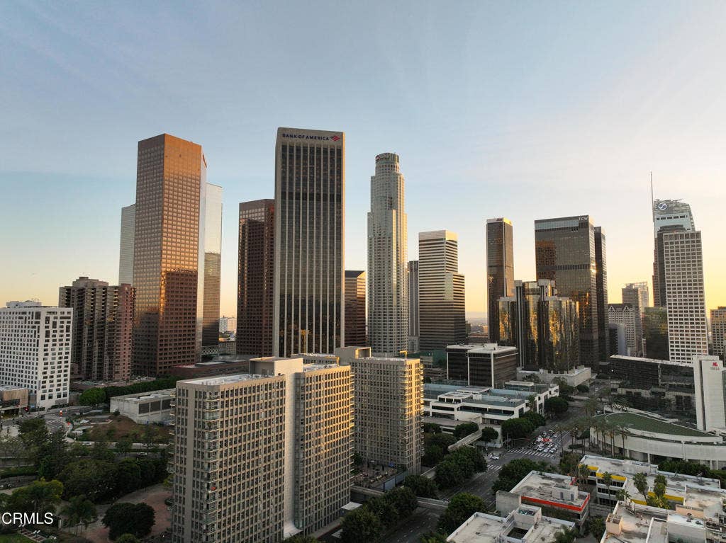 880 W 1st Street, #302, Los Angeles, CA 90012 #302-180