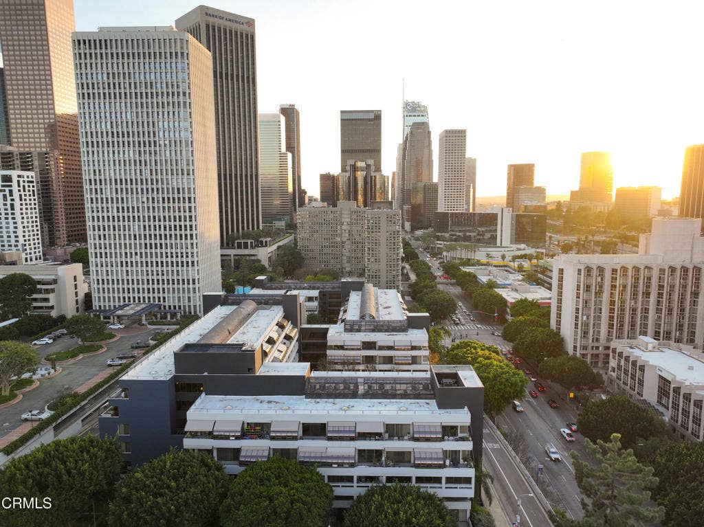 880 W 1st Street, #302, Los Angeles, CA 90012 #302-187