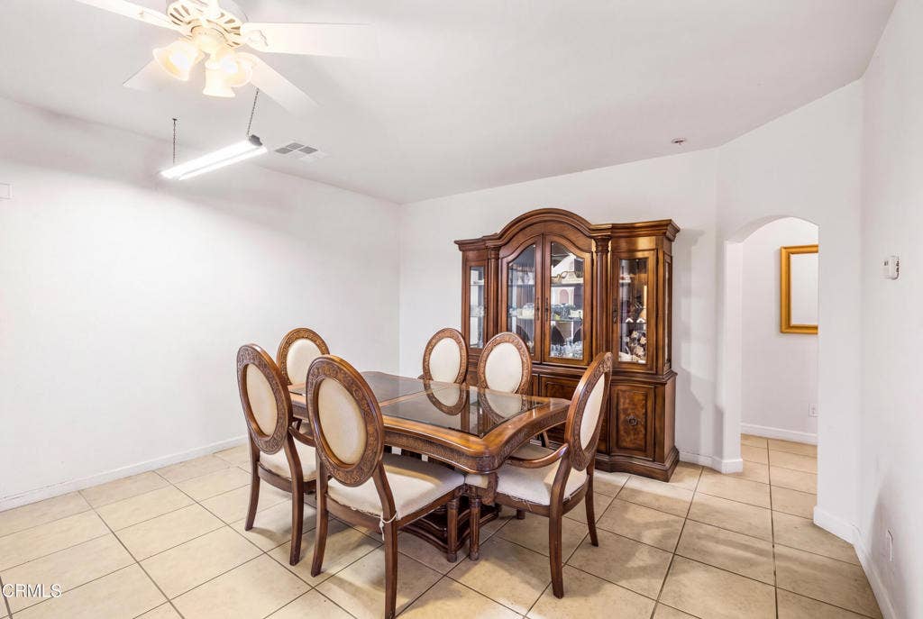 8671 Deer Haven Drive None, Fontana, CA 92377 42-036_SmartCleanup