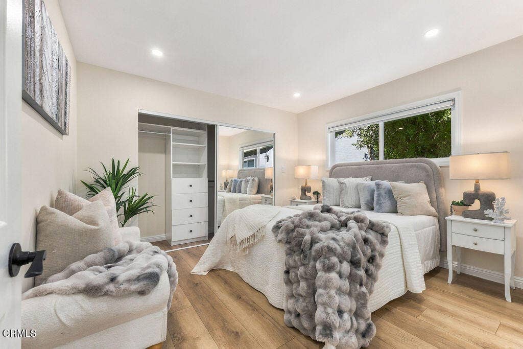 8334 Gladbeck Avenue, Northridge, CA 91324 IrenBzunixNorthridgephotos-2