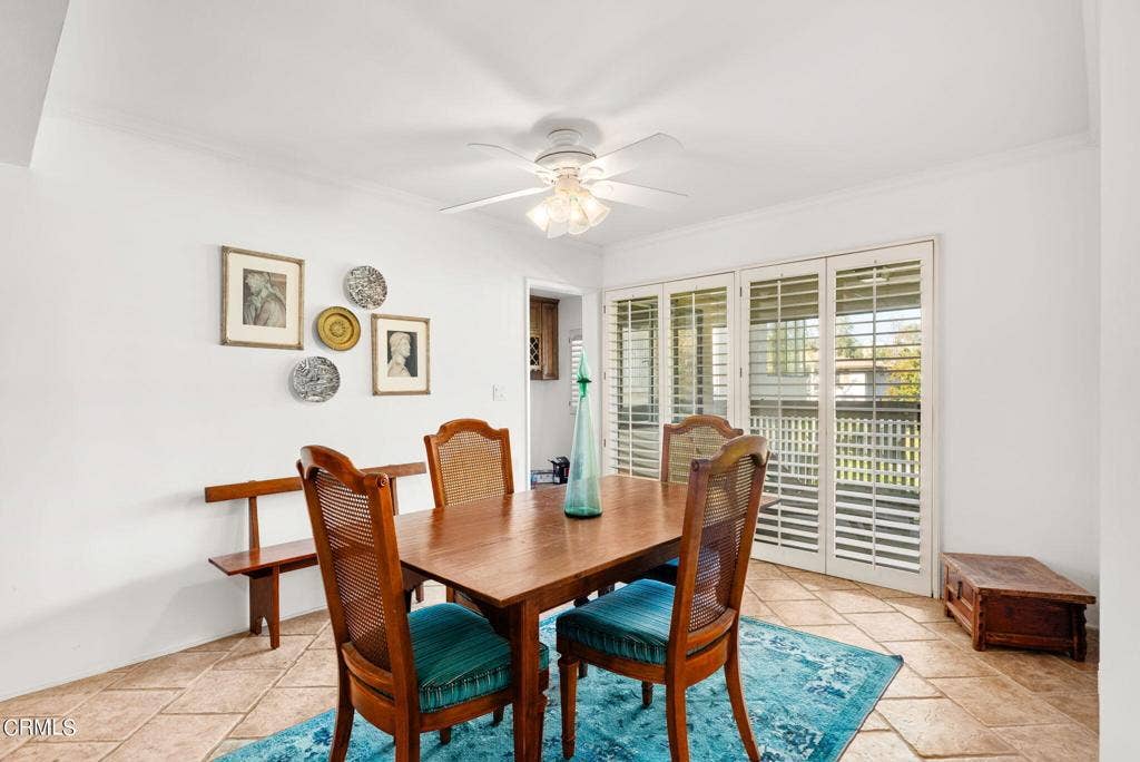 945 S Orange Grove Boulevard, #E, Pasadena, CA 91105 10-web-or-mls-DSC00014-10-5