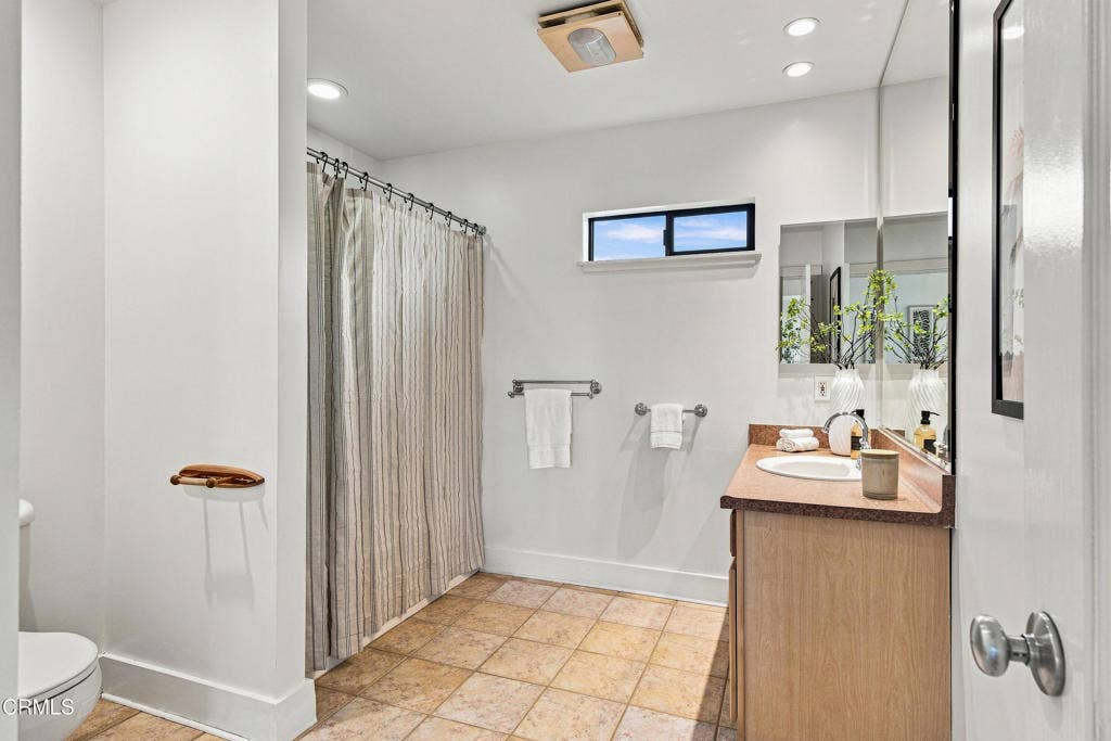 245 Valle Vista Avenue, Monrovia, CA 91016 08 - Valle Vista (245)