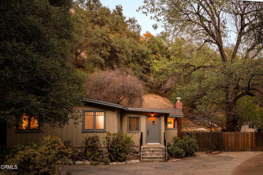 Property photo for 1976 Pasadena Glen Road, Pasadena, CA
