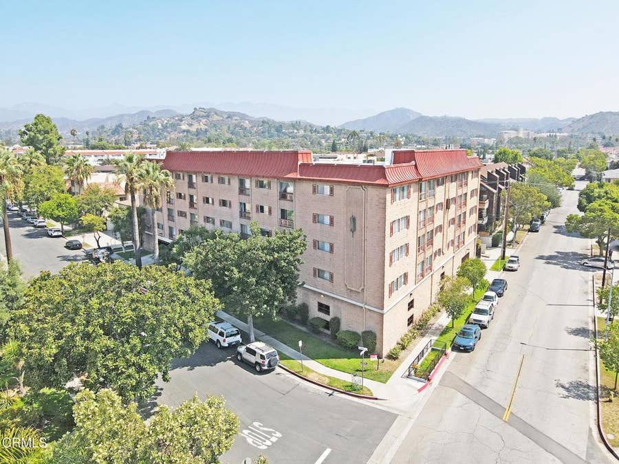 Property photo for 310 N Cedar Street, Glendale, CA