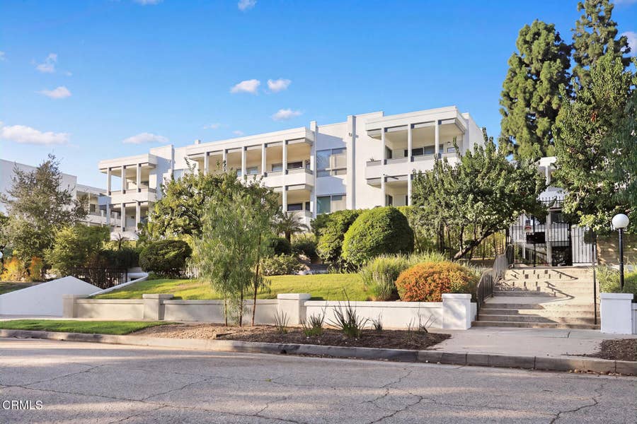Property photo for 190 Arroyo Terrace, #308, Pasadena, CA