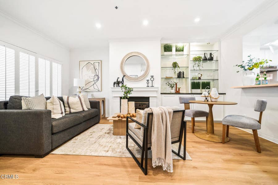 Property photo for 111 S Oak Knoll Avenue, #107, Pasadena, CA