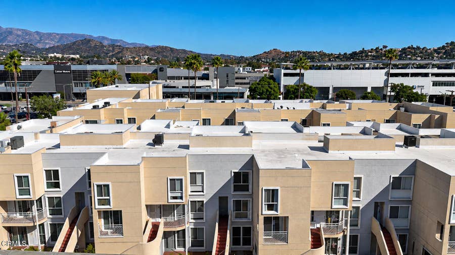 Property photo for 116 W Maple Street, #21, Glendale, CA