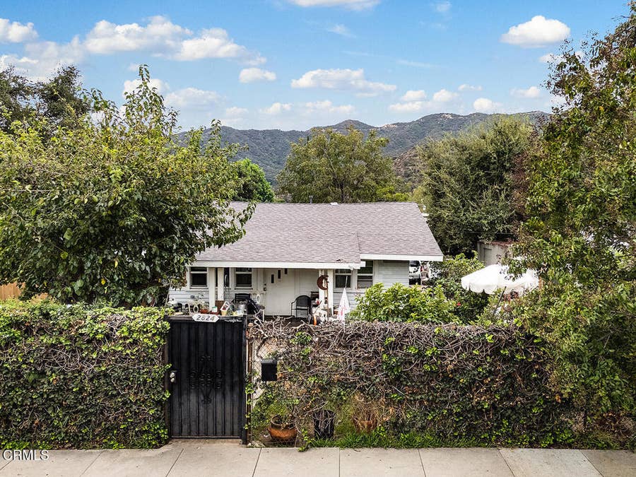 Property photo for 2824 Montrose Avenue, Glendale, CA