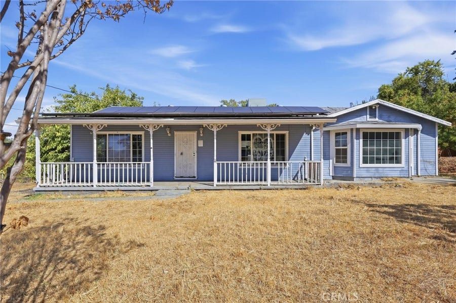 Property photo for 11 Oak Park Way, Oroville, CA