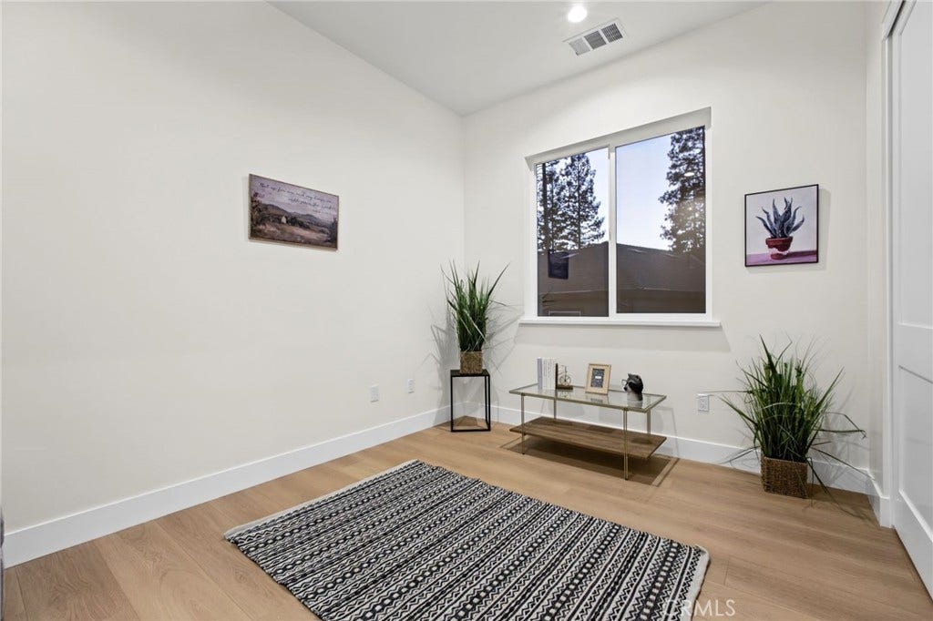 1677 Paradisewood Drive, Paradise, CA 95969 1677 Paradisewood Drive, Paradise, CA 95969