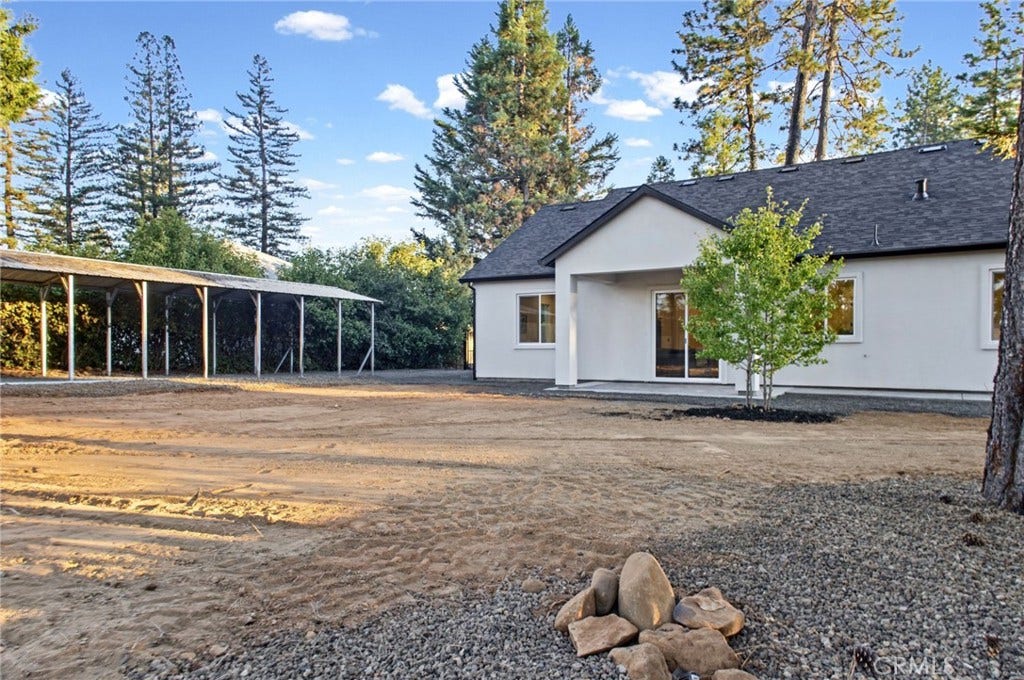 1677 Paradisewood Drive, Paradise, CA 95969 1677 Paradisewood Drive, Paradise, CA 95969