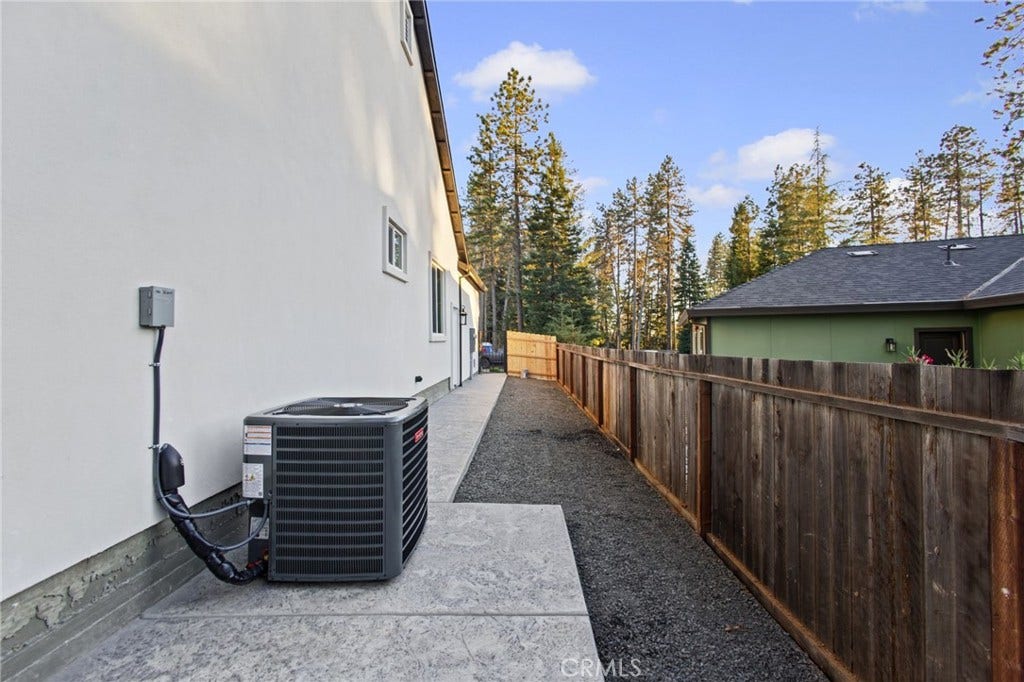 1677 Paradisewood Drive, Paradise, CA 95969 1677 Paradisewood Drive, Paradise, CA 95969