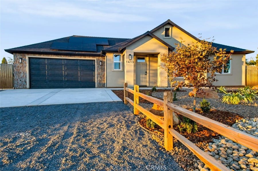 Property photo for 1413 W Dottie Lane, Paradise, CA