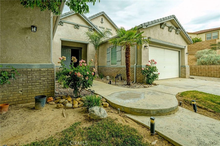 Property photo for 6838 Miramar Lane, Palmdale, CA