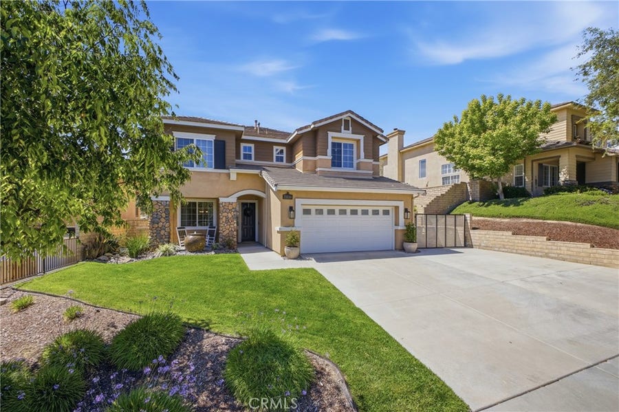 Property photo for 21116 Cross Creek Drive, Saugus, CA