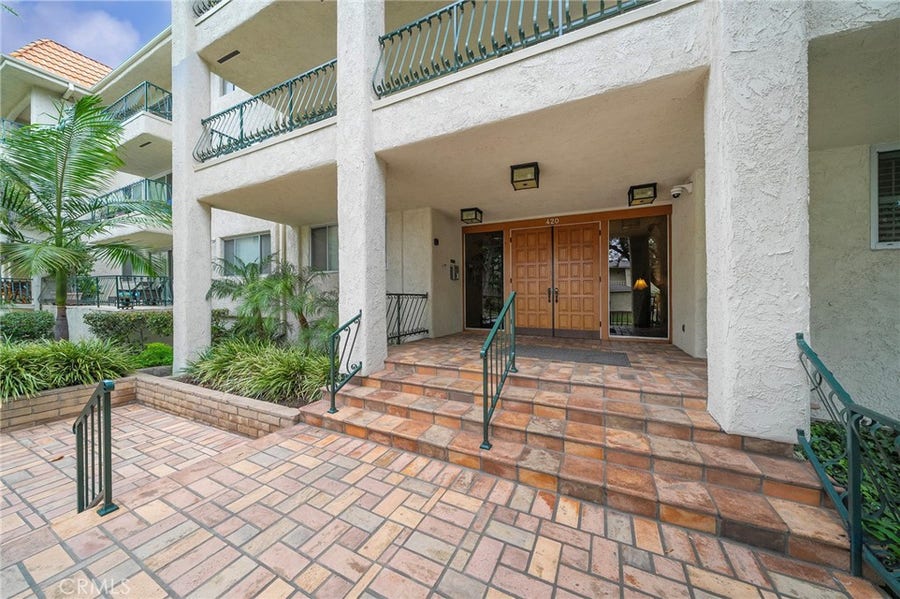 Property photo for 420 S Madison Avenue, #205, Pasadena, CA