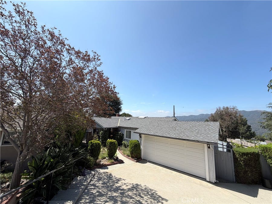 Property photo for 3402 Henrietta, La Crescenta, CA