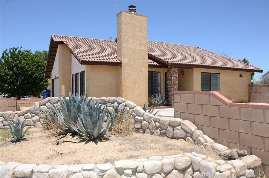 Property photo for 43600 Santa Rosa Circle, Lancaster, CA