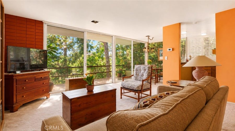 Property photo for 395 Cliff Drive, #106, Pasadena, CA