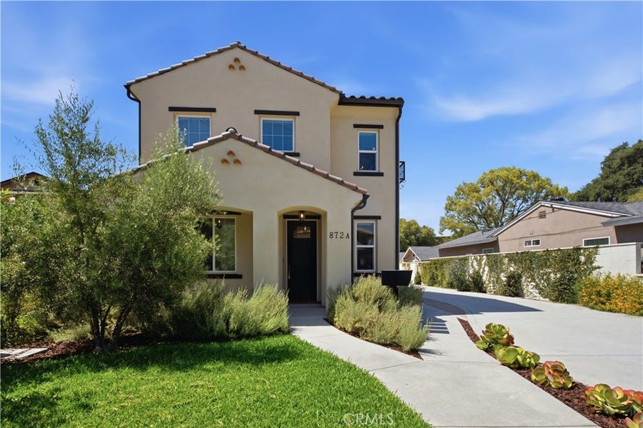Property photo for 872 W Walnut Avenue, #A, Monrovia, CA
