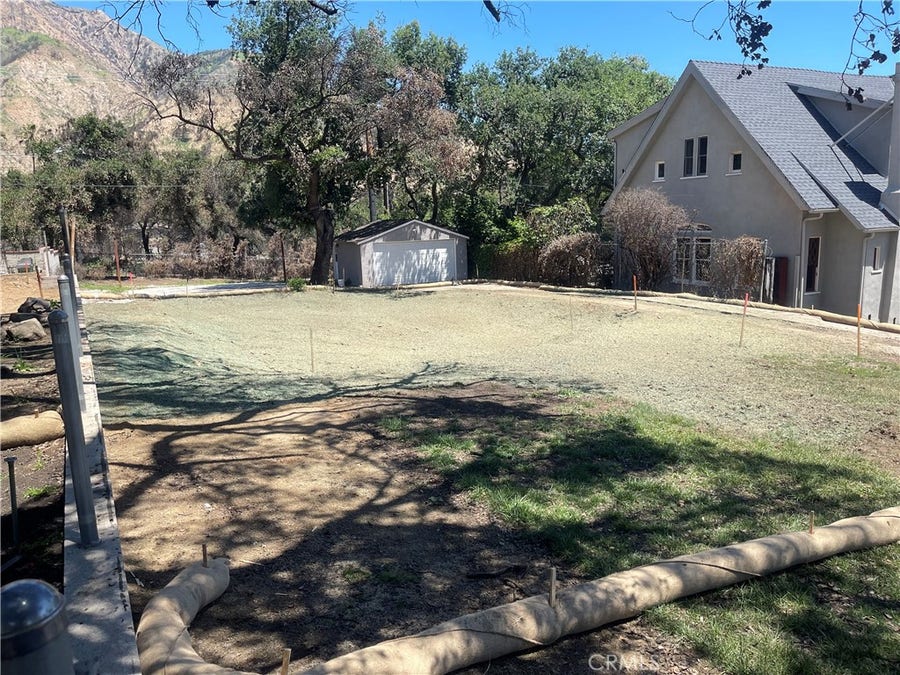 Property photo for 3216 N Mount Curve, Altadena, CA
