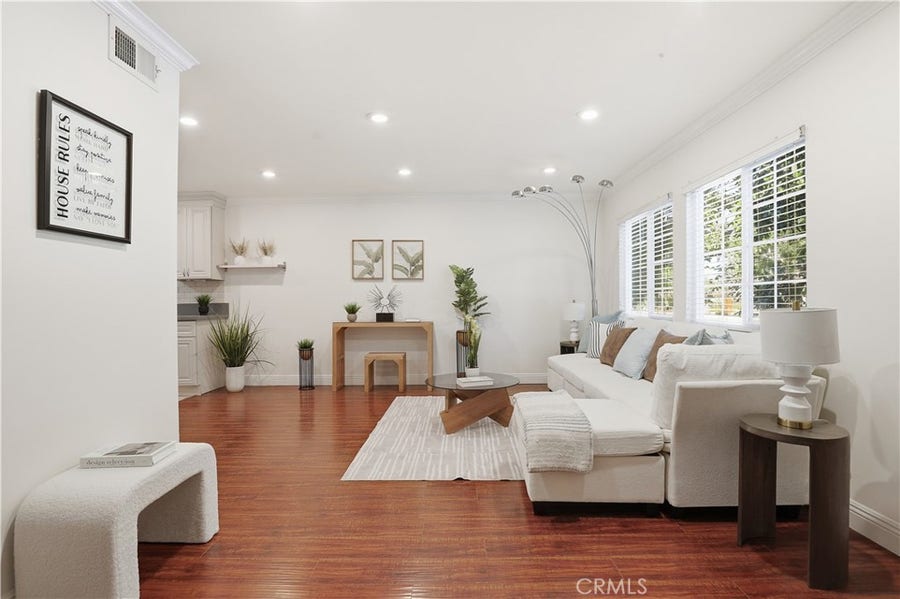 Property photo for 4189 Vineland Avenue, #111, Studio City, CA