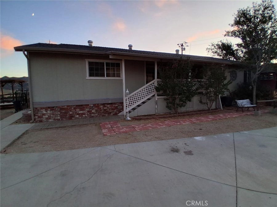 Property photo for 8630 Penhaven, Leona Valley, CA