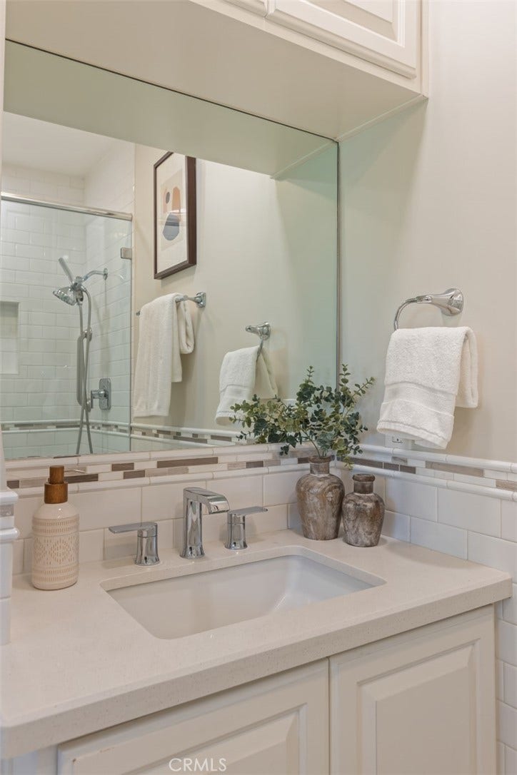5403 Adele Avenue, Whittier, CA 90601 5403 Adele Avenue, Whittier, CA 90601
