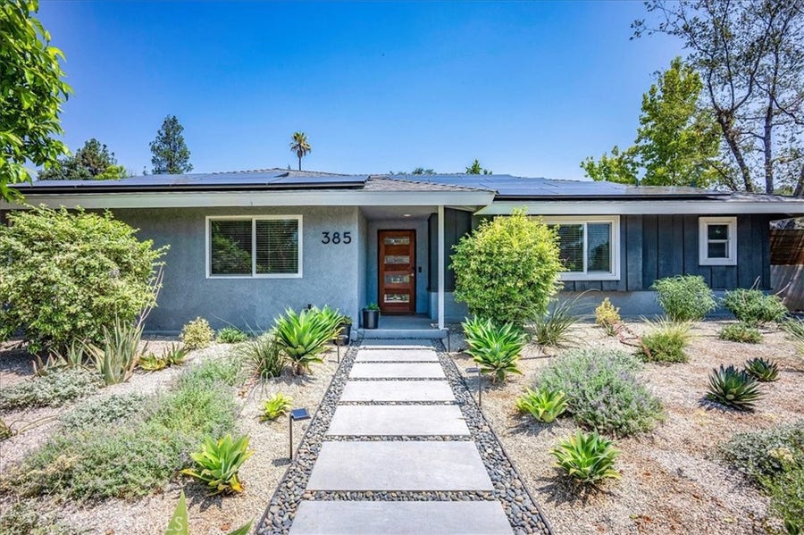 Property photo for 385 E Mendocino Street, Altadena, CA