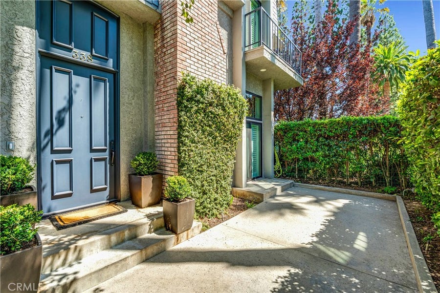 Property photo for 338 S Orange Grove, Pasadena, CA
