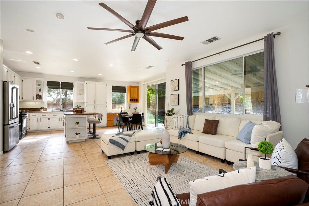 27904 Doubletree Way, Castaic, CA 91384 27904 Doubletree Way, Castaic, CA 91384