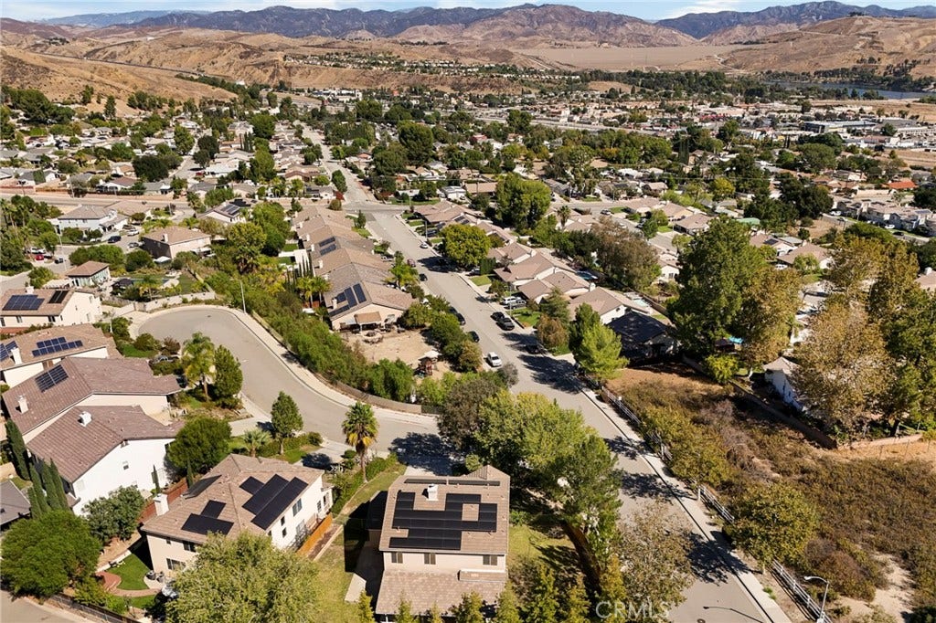 27904 Doubletree Way, Castaic, CA 91384 27904 Doubletree Way, Castaic, CA 91384