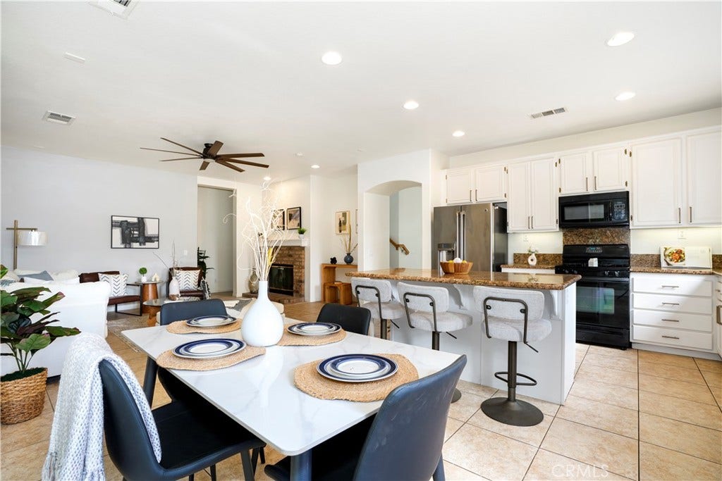 27904 Doubletree Way, Castaic, CA 91384 27904 Doubletree Way, Castaic, CA 91384