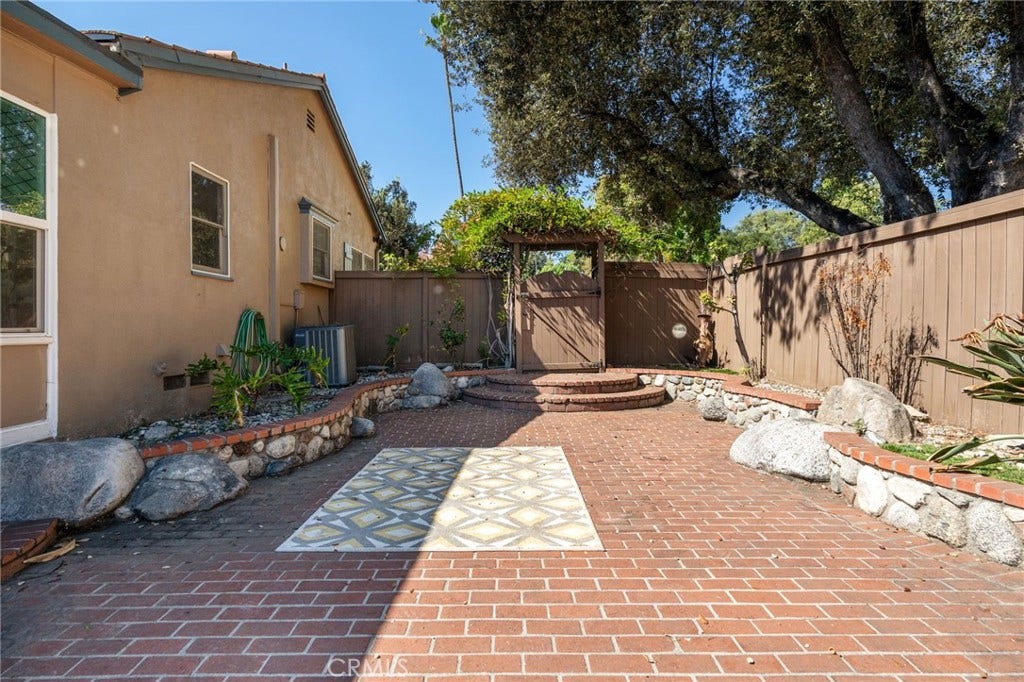 1856 Harding Avenue, Altadena, CA 91001 1856 Harding Avenue, Altadena, CA 91001