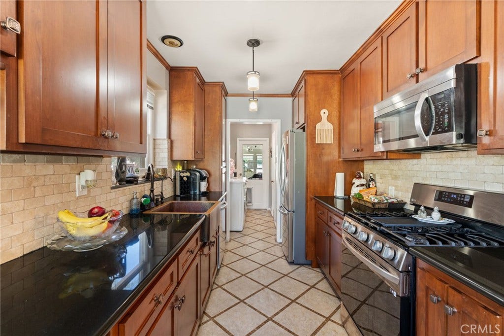 1856 Harding Avenue, Altadena, CA 91001 1856 Harding Avenue, Altadena, CA 91001