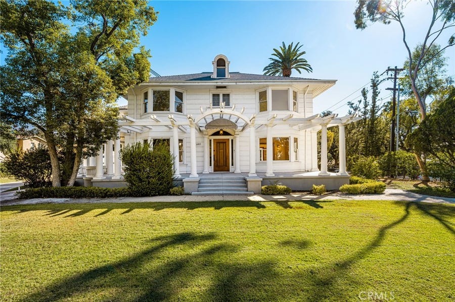 Property photo for 1440 N Los Robles, Pasadena, CA