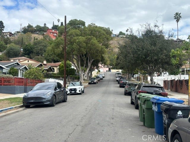 3036 Chaucer, Los Angeles, CA 90065 3036 Chaucer, Los Angeles, CA 90065