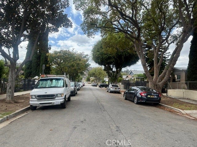 3036 Chaucer, Los Angeles, CA 90065 3036 Chaucer, Los Angeles, CA 90065
