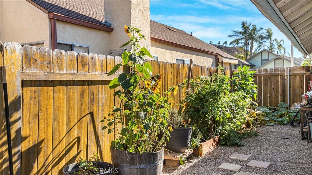 410 Auburn Ave, San Marcos, CA 92069 410 Auburn Ave, San Marcos, CA 92069
