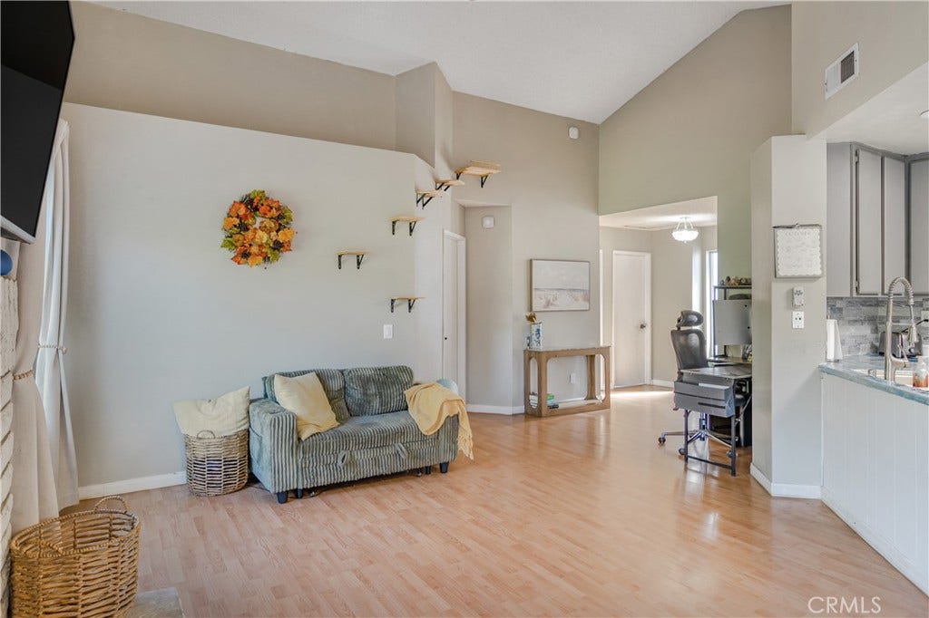 410 Auburn Ave, San Marcos, CA 92069 410 Auburn Ave, San Marcos, CA 92069