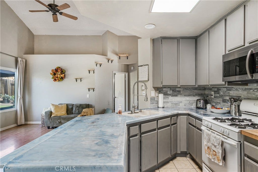 410 Auburn Ave, San Marcos, CA 92069 410 Auburn Ave, San Marcos, CA 92069