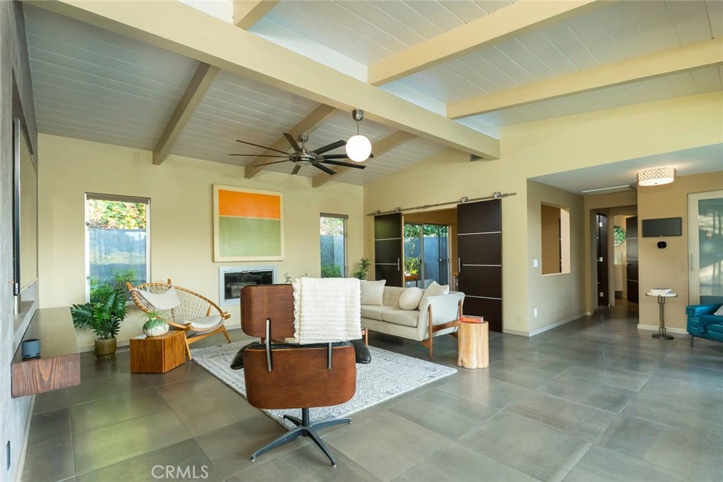 2770 Mira Vista Drive, Glendale, CA 91208 2770 Mira Vista Drive, Glendale, CA 91208