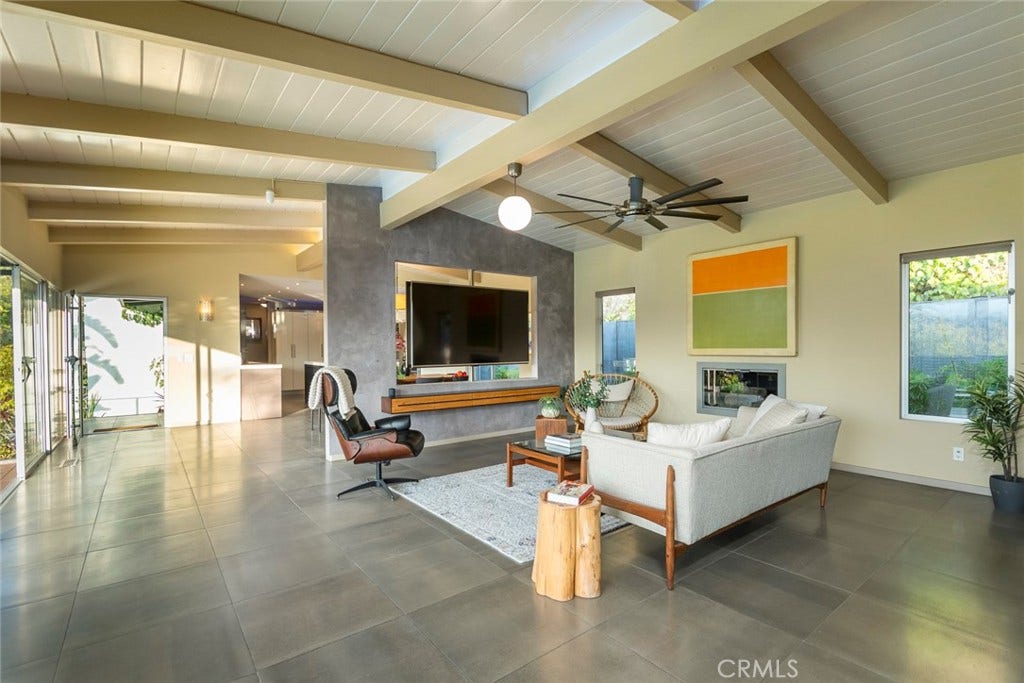 2770 Mira Vista Drive, Glendale, CA 91208 2770 Mira Vista Drive, Glendale, CA 91208