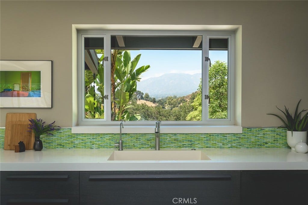 2770 Mira Vista Drive, Glendale, CA 91208 2770 Mira Vista Drive, Glendale, CA 91208