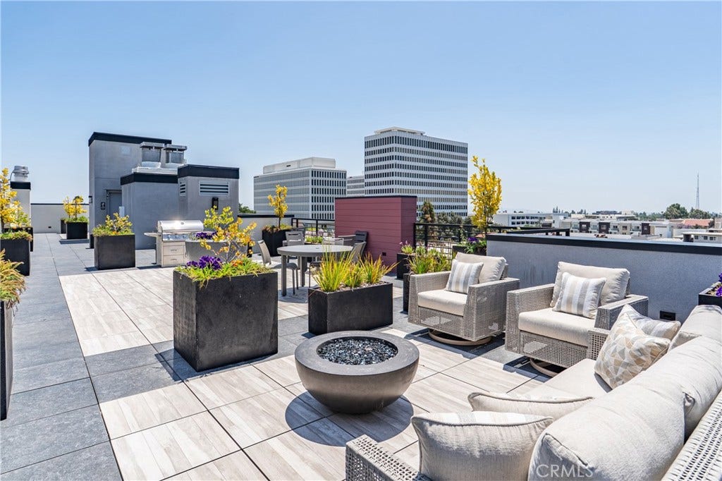 150 S Oak Knoll Avenue, #205, Pasadena, CA 91101 150 S Oak Knoll Avenue, #205, Pasadena, CA 91101