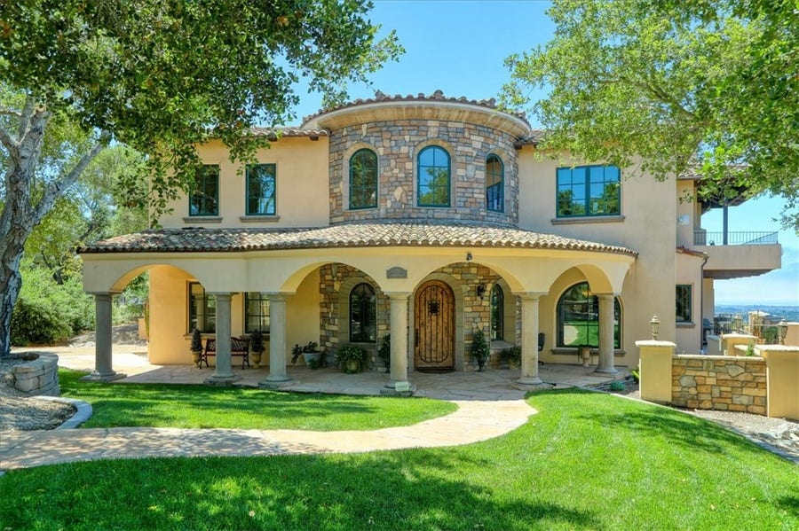 Property photo for 775 Avenida Alcola, Arroyo Grande, CA