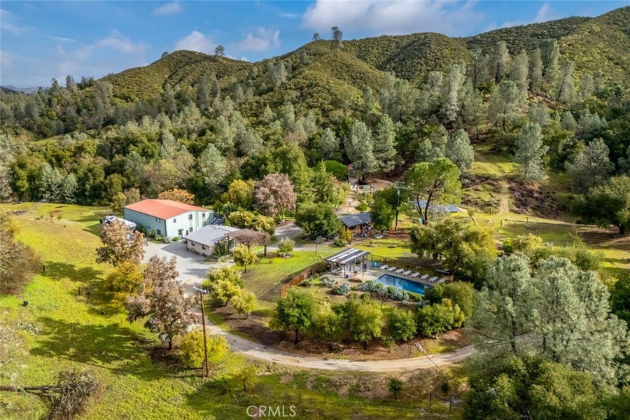 Property photo for 6790 W Pozo, Santa Margarita, CA